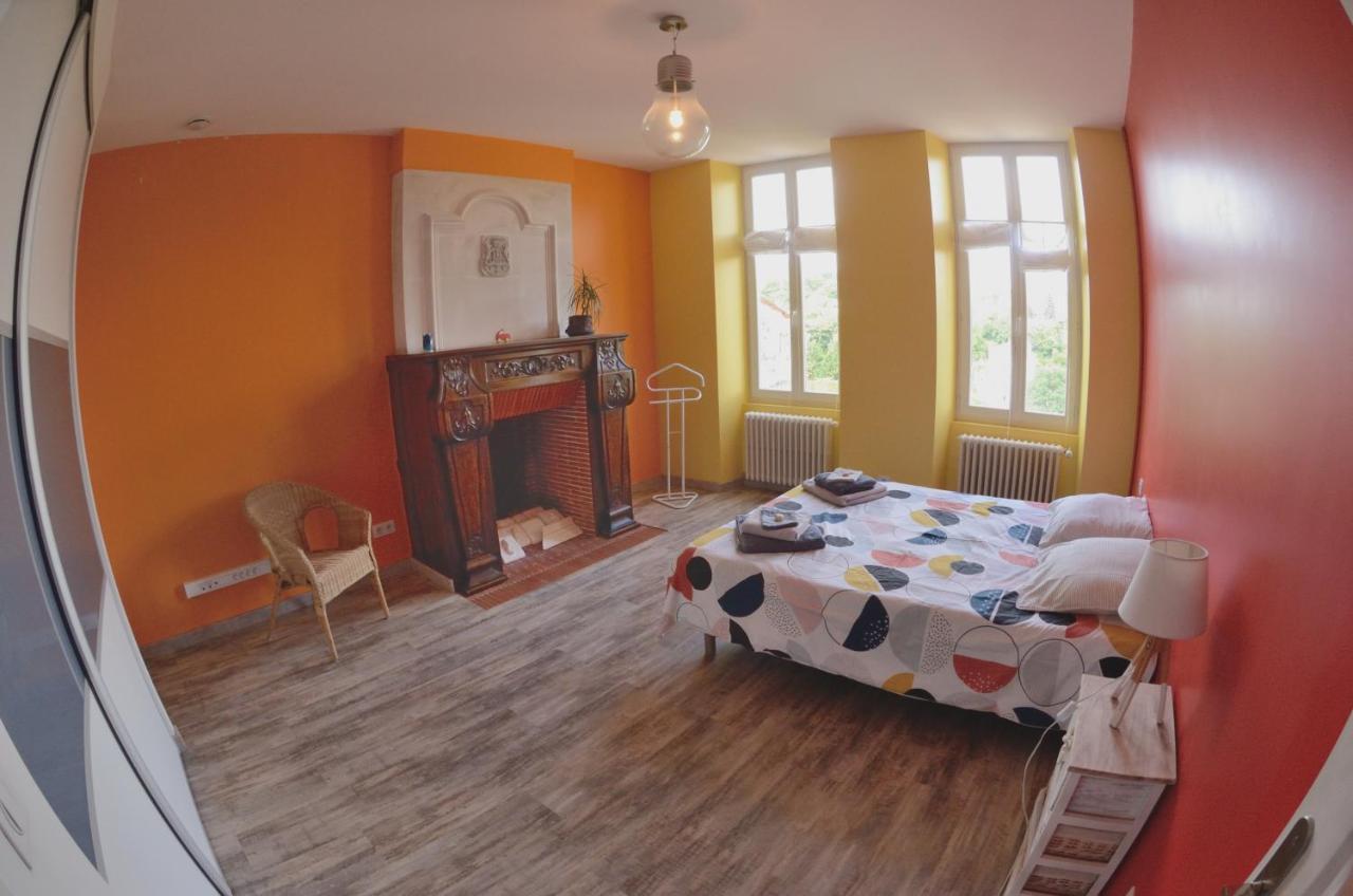 La Belle Etoile Bed and Breakfast Saintes Eksteriør billede